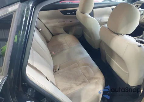 2016 Nissan Altima 2.5 S z USA, uszkodzony, nr VIN 1N4AL3AP0GN309706